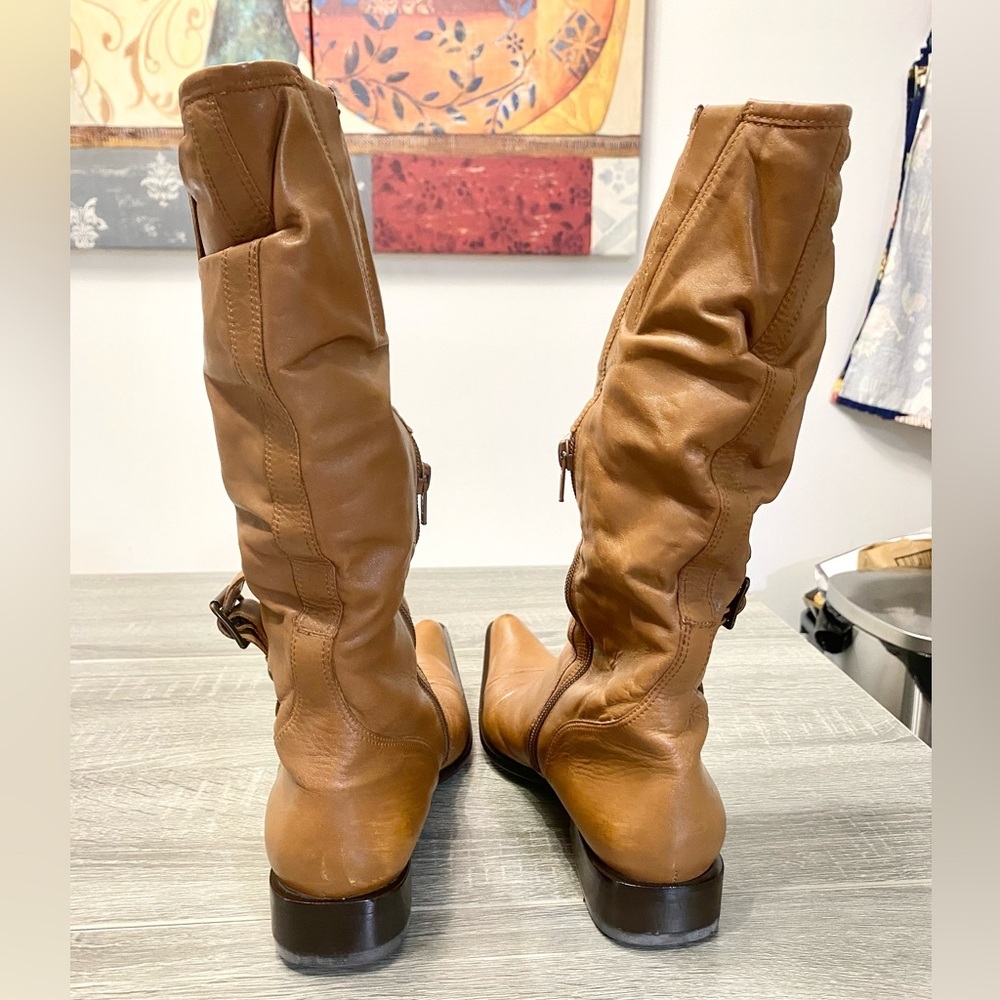 Vintage Leather Slouchy Boots w/ Pointed Toes - Picture 5 of 10
